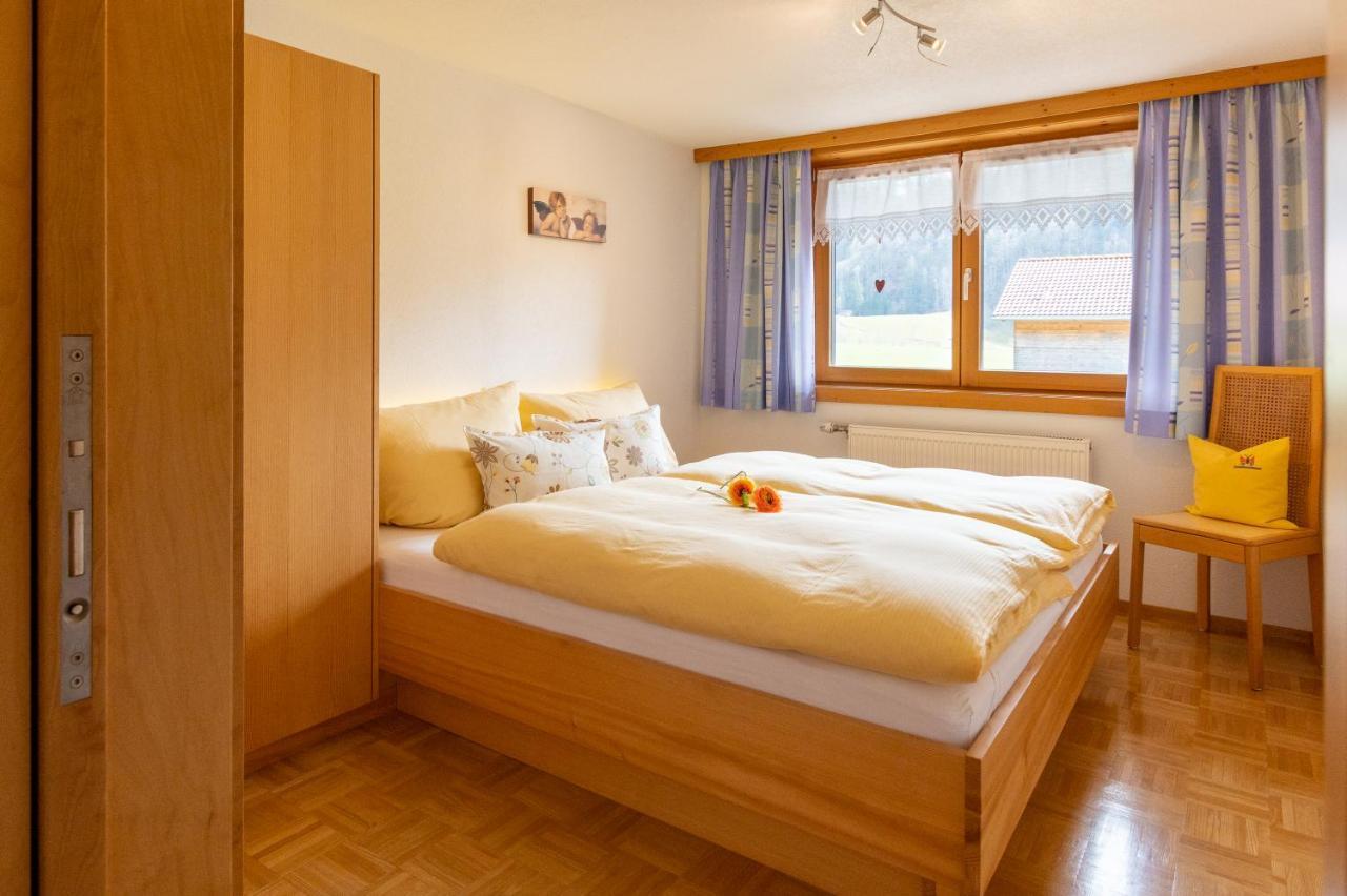 Gaestehaus Graf ベツァウ エクステリア 写真