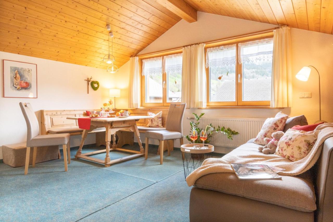 Gaestehaus Graf ベツァウ エクステリア 写真