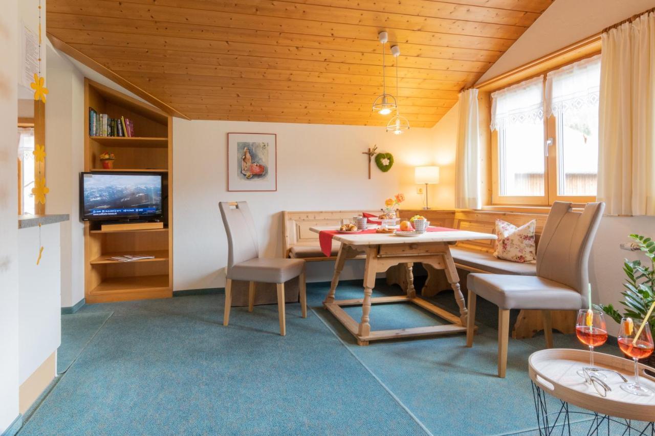 Gaestehaus Graf ベツァウ エクステリア 写真
